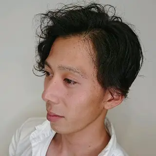 メンズ カラー パーマ ヘアアレンジ ブリーチ/ヘアケア/ 艶髪/イギチハルのヘアスタイル