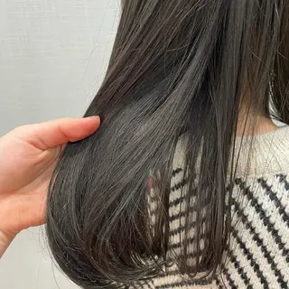 ミディアム カラー RorriM natsuのヘアスタイル