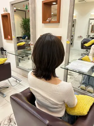 ミディアム 齋藤 真帆のヘアスタイル