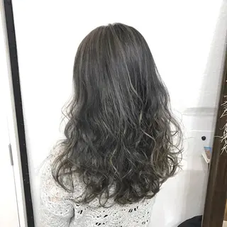 カラー サロウィン所属・K-POP好き美容師 🇰🇷Kai.Yのヘアスタイル