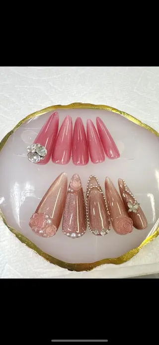 ネイル クイーンズネイル銀座所属・Queeens nailのネイルデザイン