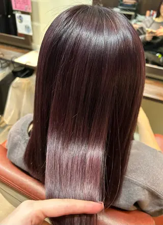 ミディアム 水谷 菜央のヘアスタイル