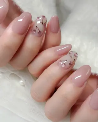 ネイル 黒瀬 奈津季のネイルデザイン