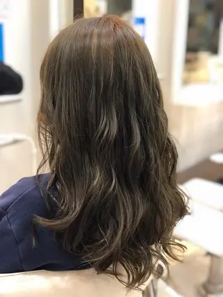 カラー 美容室 HAKUAのヘアスタイル