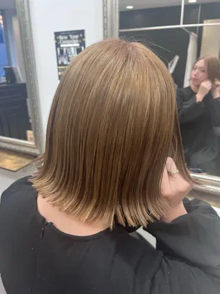 ミディアム カラー Crescere所属・小島 凜のヘアスタイル