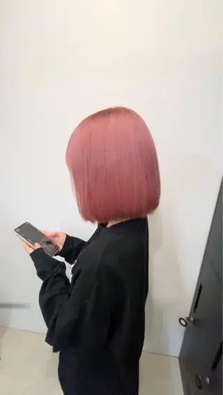 ショート sunc所属・梅田l大人韓国ヘア レイヤー×艶カラーのヘアスタイル