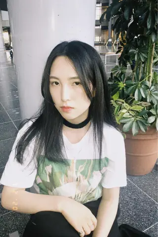 ロング Ate by little所属・青木 梢のヘアスタイル