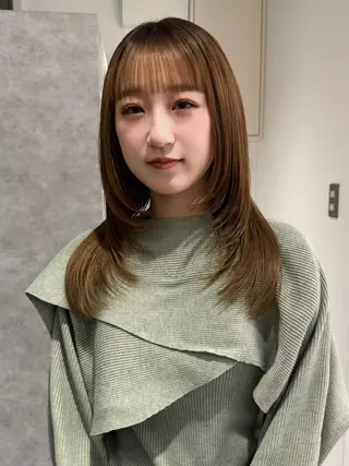 ロング 垢抜け/レイヤー/ ハイトーン/アスナのヘアスタイル