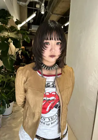 ミディアム カラー レイヤーカット/カラ ー/U24/河野凜のヘアスタイル