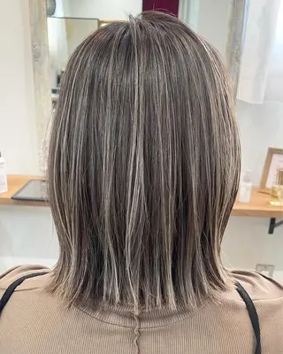 ミディアム カラー Runa/ モデル募集中💖のヘアスタイル