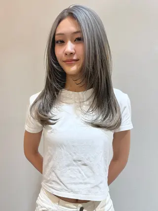 カラー ANs. SEINAのヘアスタイル