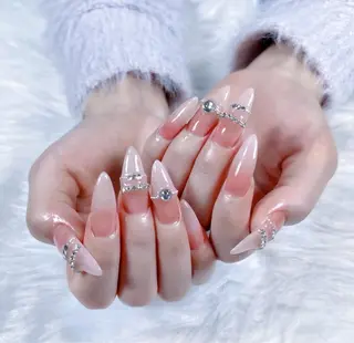 カラー Rin Hana Nailのネイルデザイン