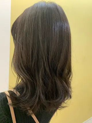 セミロング カラー hub hair レイヤー/透明感のヘアスタイル