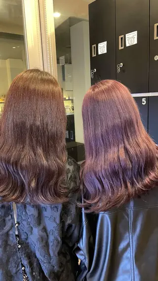 ロング カラー ブリーチ/髪質改善/ ハイトーン/暖色のヘアスタイル