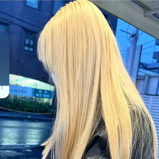 カラー ★艶ハイトーン★ LUCKモミジのヘアスタイル