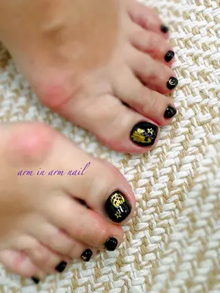ネイル arm in arm ︎✿Yamamotoのマツエク・マツパデザイン