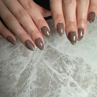 ネイル repos~ルポ~所属・里見 麗のネイルデザイン