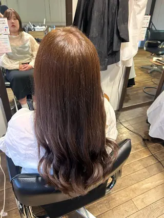 カラー 福井 愛瑠のヘアスタイル