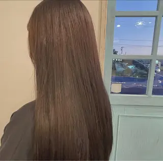 カラー SENA Rimのヘアスタイル