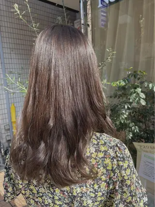 ロング 松島 涼花のヘアスタイル