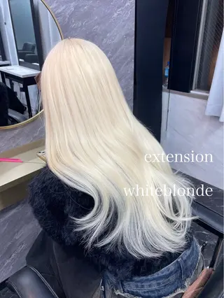 ロング カラー エクステ🩵ブリーチ 韓国ヘア🩵KAEのヘアスタイル