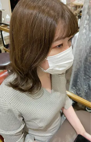 ミディアム カラー newi梅田🫧韓国 ヘア🫧sakiのヘアスタイル