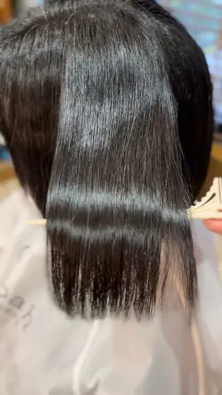 セミロング 縮毛矯正/髪質改善 飯田公祐のヘアスタイル