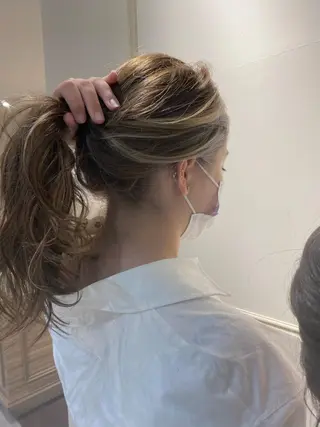 ロング カラー 川越 輝梨奈のヘアスタイル