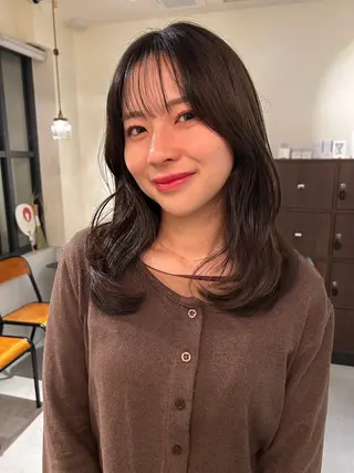 ミディアム kaguyahime  cheveuxsur所属・松井 龍星のヘアスタイル