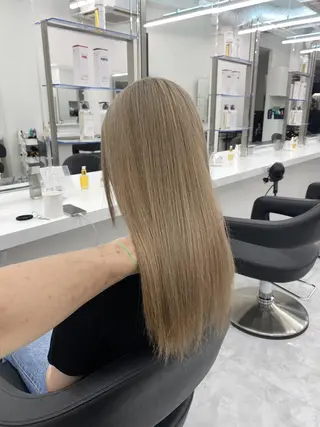 カラー ピンク・ベージュ🩰 カラー🫧とらのヘアスタイル