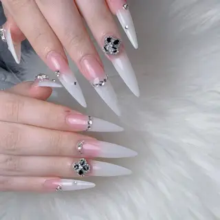 ネイル Moomi nail salonのネイルデザイン