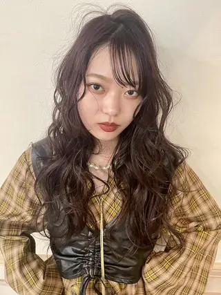 ロング パーマ 松本/艶カラー/ ブリーチ/村岡 彩優のヘアスタイル