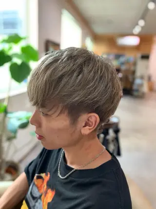 カラー メンズ 髪質改善/美髪 艶カラーLillyのヘアスタイル