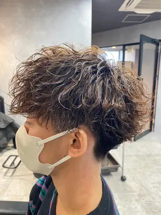 パーマ メンズ 大阪メンズヘアのプロ 高橋 直希のヘアスタイル