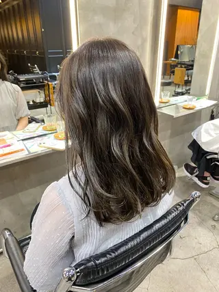 カラー Ms.CHARM所属・透明感カラー🌿 グレージュ🐺陽介のヘアスタイル