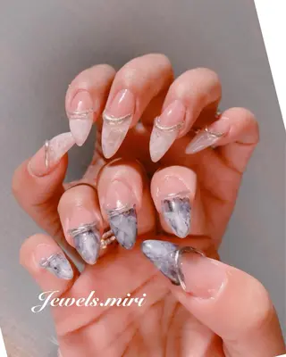 ネイル Jewels nail lily 白楽所属・ネイルサロン Jewels Mのネイルデザイン