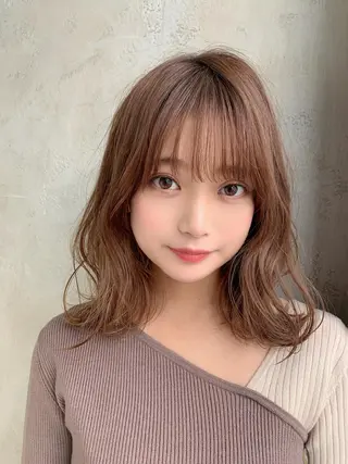 ミディアム カラー 新宿✨顔周りカット 韓国ヘア/坂本亜裟海のヘアスタイル