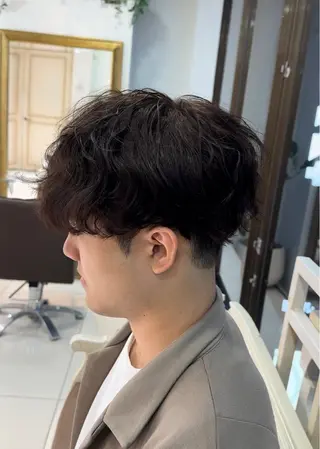 メンズ SALOWIN渋谷caldo店B1所属・岐津公太 メンズ縮毛矯正のプロのヘアスタイル