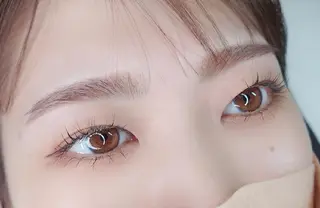 メンズ アイブロウ NAZ eyelash&eyebrow by medical salon所属・NAZ 表参道 Tomokoのマツエク・マツパデザイン