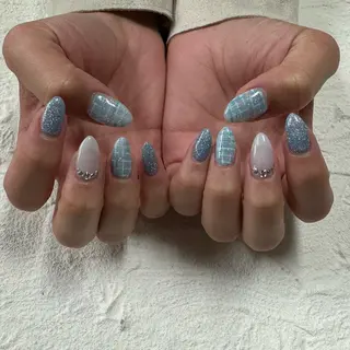 ネイル M.jewelry himeka🍒のネイルデザイン