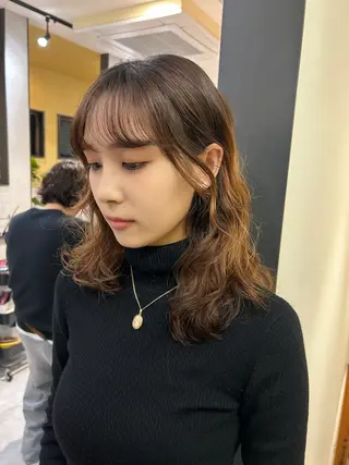 セミロング パーマ hub hair レイヤー/透明感のヘアスタイル