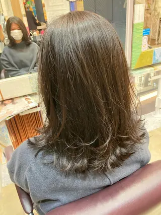 セミロング GOSSIP所属・GOSSIP信国 瑞絵のヘアスタイル