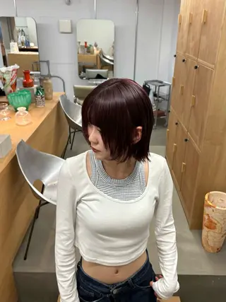 カラー 吉野 新菜のヘアスタイル