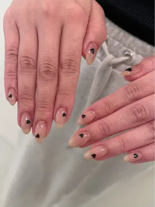 ネイル petit所属・Yuka ネイリストのネイルデザイン