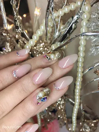 セミロング ネイル 長さ出し専門 nynaのネイルデザイン