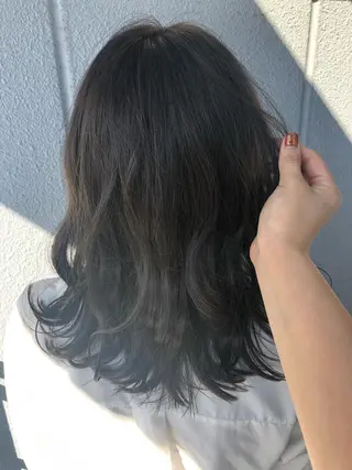 ミディアム カラー Ate by little所属・青木 梢のヘアスタイル