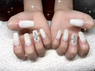 ネイル nailsalon Queen Stellar所属・クイーンステラ mocaのネイルデザイン
