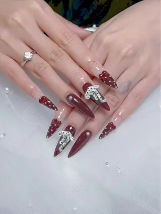 ネイル Mio_ Noiranailのネイルデザイン