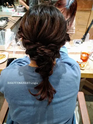 セミロング ヘアアレンジ 狩野 歩のヘアスタイル