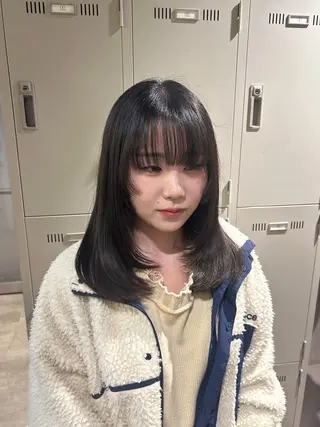 カラー 🥯縮毛/レイヤー/ ベージュヘア🥯のヘアスタイル